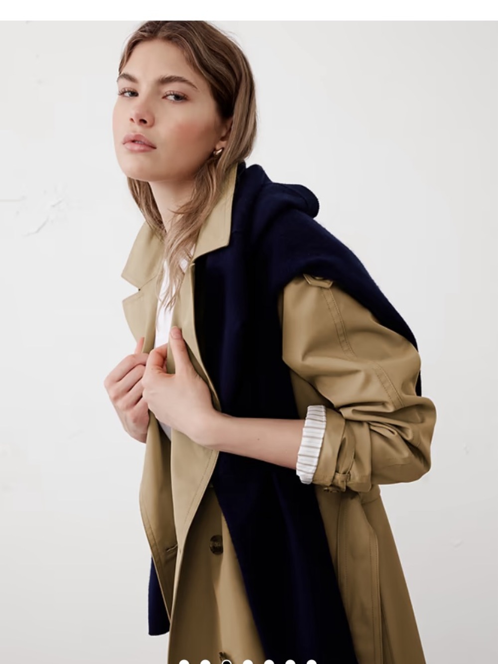 Banana republic, timeless Khaki Trench Coat with Navy Layered Detail